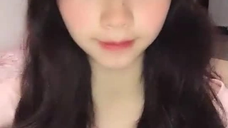 拖鞋家居日韩AV-白皙皮肤呆萌小姐姐！情趣耳朵抓屌吸吮！头套男怼着骚穴猛操，骑乘姿势打桩机，无套内射。