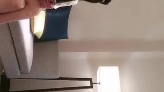 有希望的男人-爱玩游戏的女友-哥哥输了第三条腿就属于我的